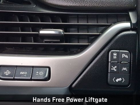 Used 2019 Chevrolet Tahoe Premier image 34