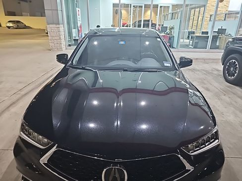 Used 2020 Acura TLX image 8