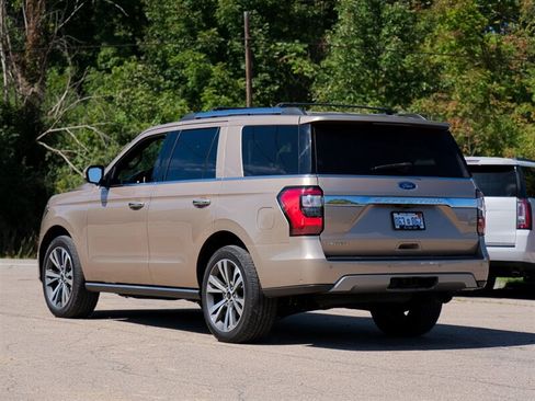 Used 2020 Ford Expedition Limited w/ Equipment Group 302A AWD/4WD image 7