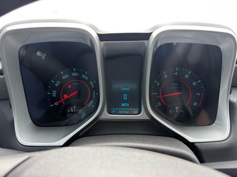 Used 2015 Chevrolet Camaro LS RWD image 38