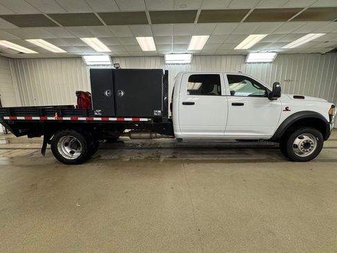 Used 2023 RAM 5500 Tradesman w/ Max Tow Package image 5