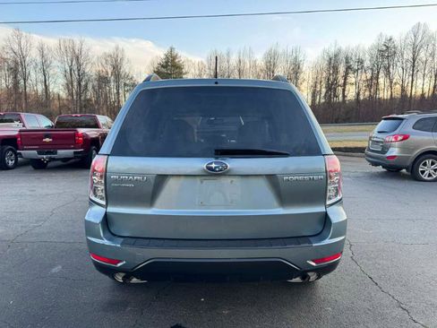 Used 2011 Subaru Forester 2.5X Premium image 6