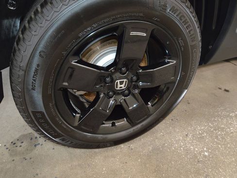 Used 2026 Honda Ridgeline Black Edition image 17