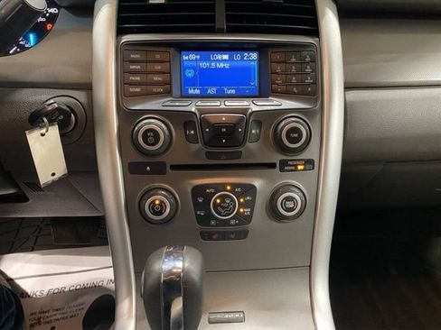 Used 2012 Ford Edge SEL AWD/4WD image 16