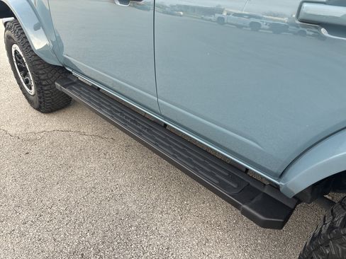 Used 2023 Ford Bronco Outer Banks w/ Sasquatch Package image 18