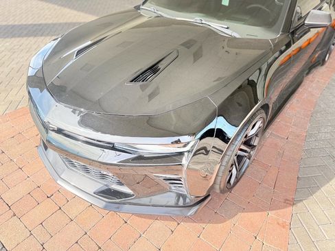 Used 2018 Chevrolet Camaro SS image 30