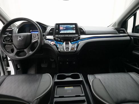 Used 2024 Honda Odyssey Elite image 5