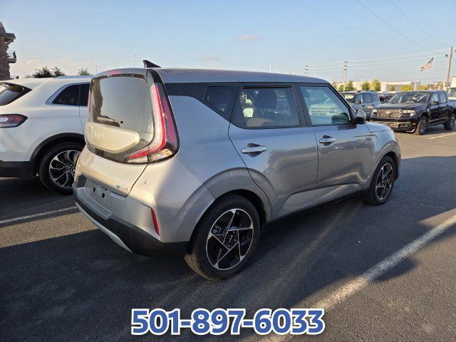 Used 2023 Kia Soul EX FWD image 5