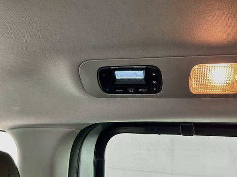 Used 2018 Honda Odyssey Elite image 27