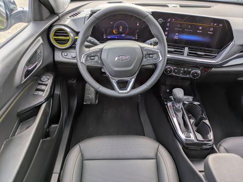 New 2025 Chevrolet Trax ACTIV w/ Driver Confidence Package image 4