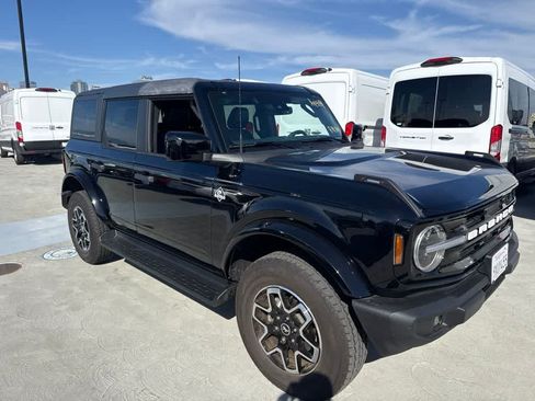 Used 2026 Ford Bronco Outer Banks AWD/4WD image 7