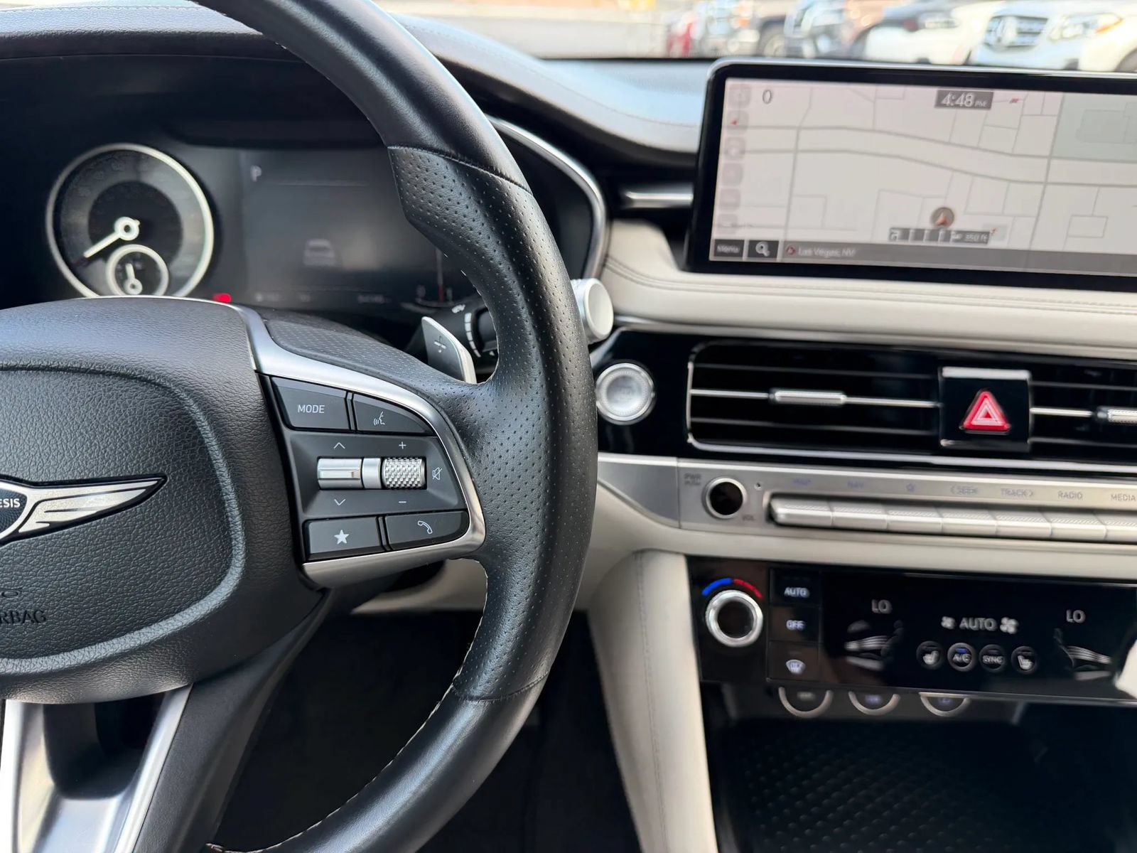 Used 2024 Genesis G70 2.5T RWD image 28
