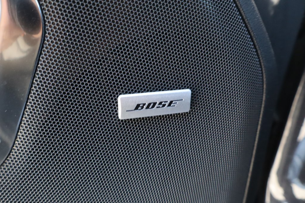 Used 2025 Chevrolet Tahoe Premier RWD image 32