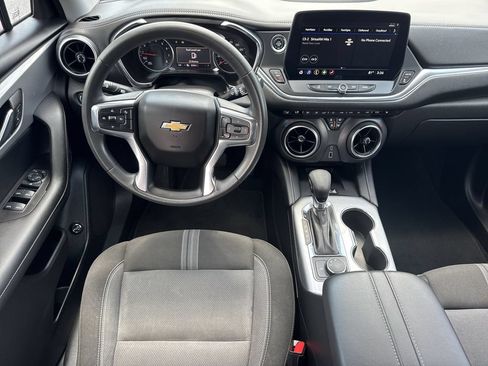 Used 2024 Chevrolet Blazer LT w/ Convenience Package FWD image 22