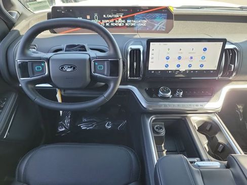 New 2026 Ford Expedition Max Platinum AWD/4WD image 4