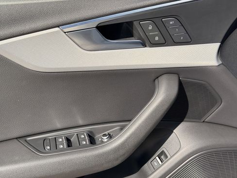 Used 2017 Audi A4 2.0T Premium Plus w/ Premium Plus Package image 8