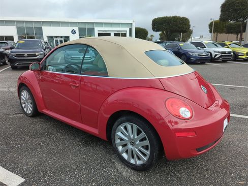 Used 2008 Volkswagen Beetle SE image 10
