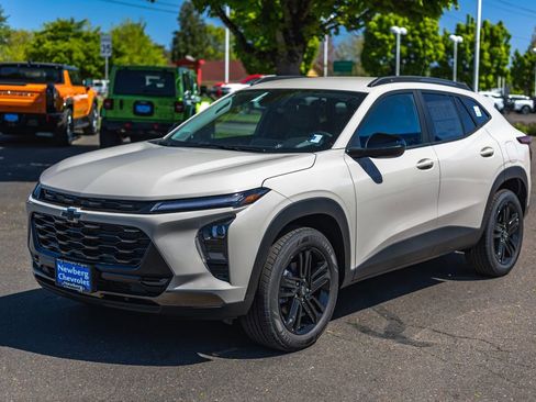 New 2026 Chevrolet Trax ACTIV FWD image 4