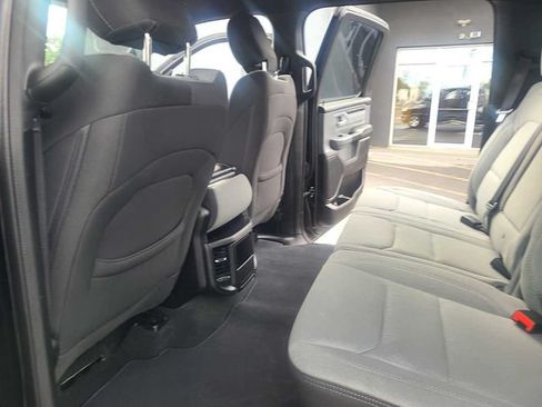 Used 2022 RAM 1500 Big Horn AWD/4WD image 24