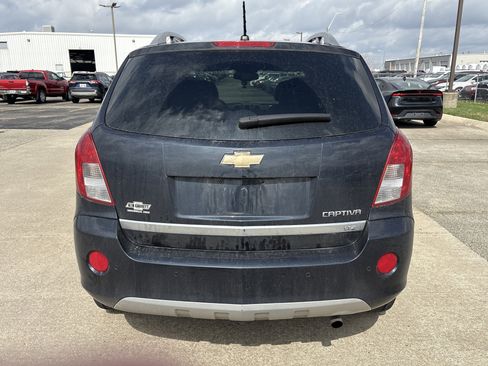 Used 2014 Chevrolet Captiva Sport LTZ image 4
