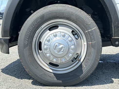 New 2025 RAM 4500 Tradesman AWD/4WD image 14