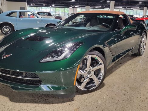 Used 2014 Chevrolet Corvette Stingray Convertible w/ 3LT Preferred Equipment Group RWD image 21