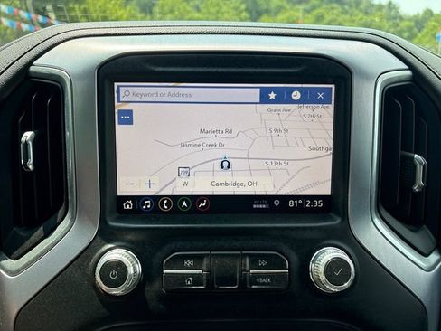 Used 2019 GMC Sierra 1500 SLT w/ SLT Premium Package AWD/4WD image 14