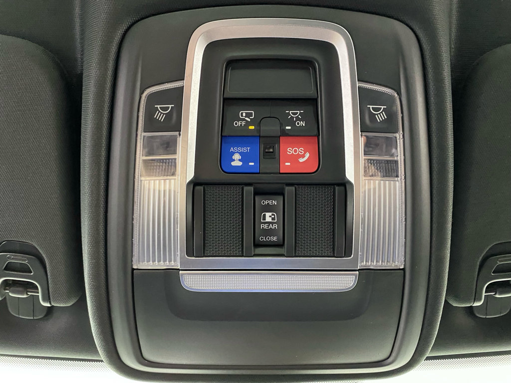 Used 2020 RAM 1500 Sport w/ Level 2 Equipment Goup w/2_L AWD/4WD image 41