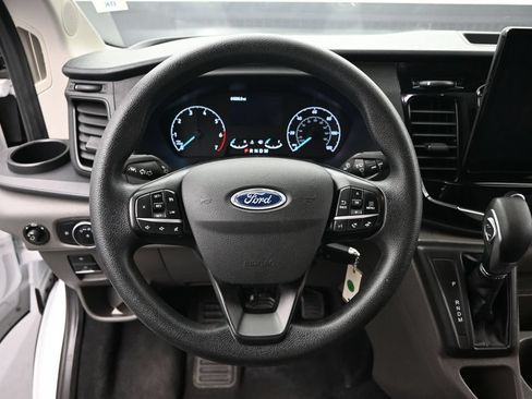 Used 2023 Ford Transit 350 XLT RWD image 13