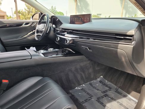 Used 2023 Genesis G80 2.5T image 9