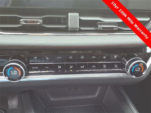 New 2026 Chevrolet Equinox RS w/ Convenience Package III image 21