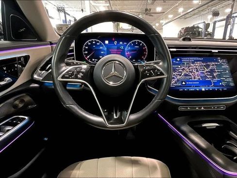 Used 2025 Mercedes-Benz E 450 4MATIC All-Terrain Wagon image 5