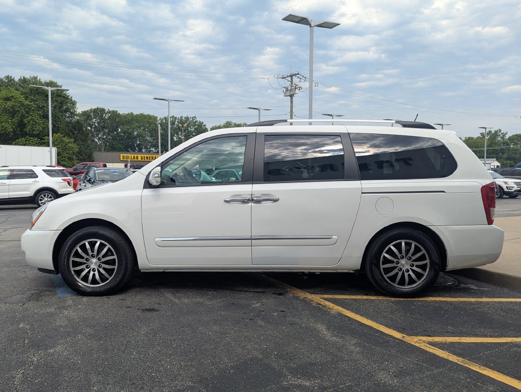 Used 2011 Kia Sedona EX w/ Luxury Pkg FWD image 6