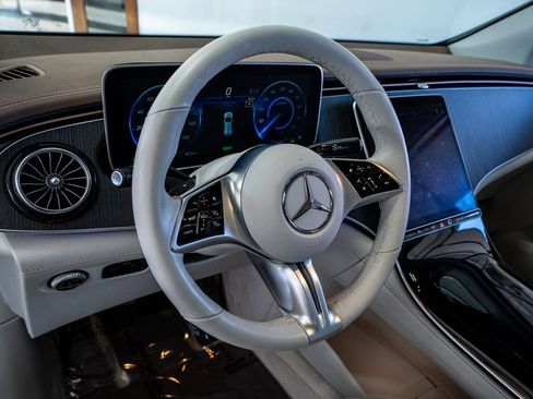 Used 2023 Mercedes-Benz EQE 350+ SUV w/ AMG Line Exterior Package image 37