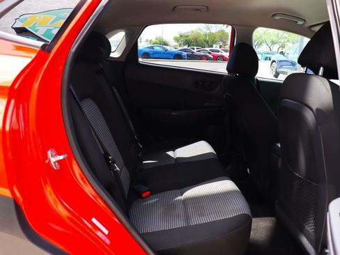 Used 2019 Hyundai Kona SEL w/ Cargo Package FWD image 27