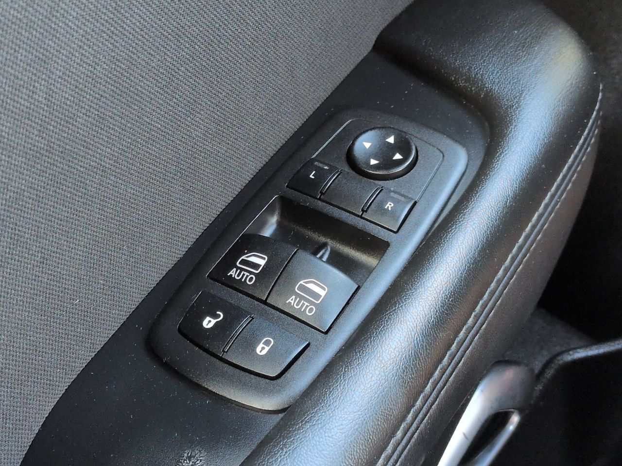 Used 2023 Dodge Challenger GT AWD/4WD image 21