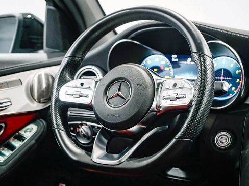 Used 2023 Mercedes-Benz GLC 300 4MATIC Coupe image 15