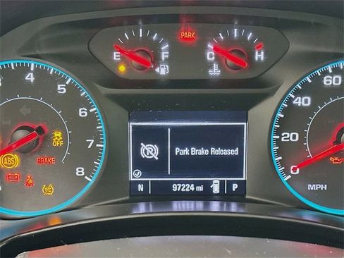 Used 2018 Chevrolet Equinox LT image 12