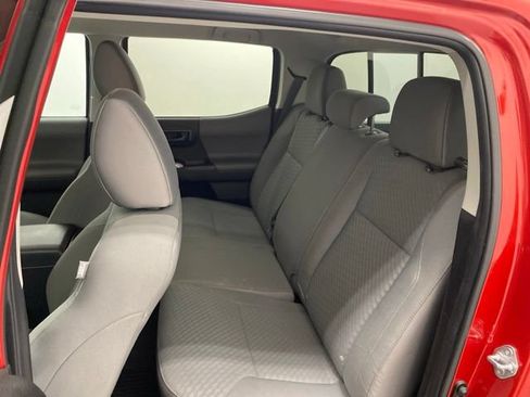 Certified 2023 Toyota Tacoma SR5 AWD/4WD image 27
