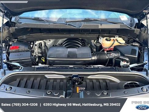Used 2022 Chevrolet Silverado 1500 RST w/ Safety Package image 8