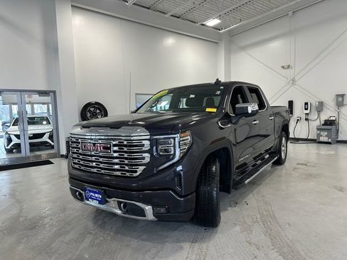 Used 2023 GMC Sierra 1500 Denali w/ Technology Package image 10
