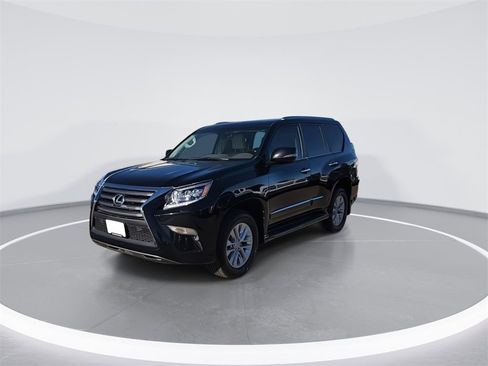 Used 2018 Lexus GX 460 image 4