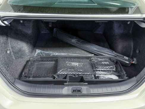 New 2025 Nissan Altima 2.5 SR image 28