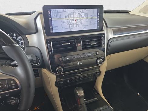 Certified 2022 Lexus GX 460 Premium AWD/4WD image 21