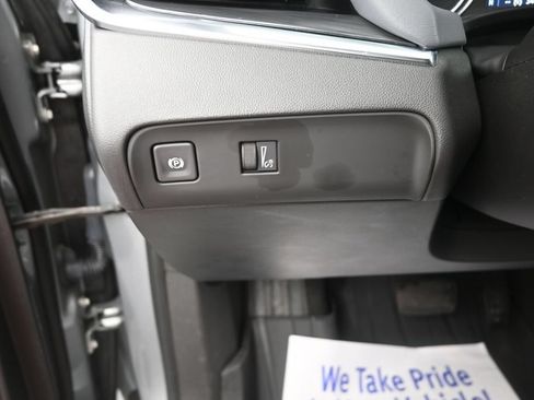 Used 2023 Buick Enclave Essence w/ Experience Buick Package AWD/4WD image 31