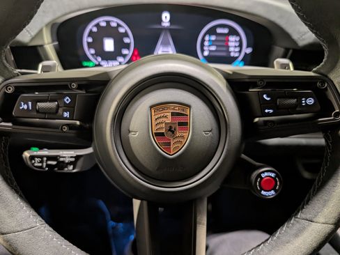 Certified 2025 Porsche Cayenne Turbo GT AWD/4WD image 27