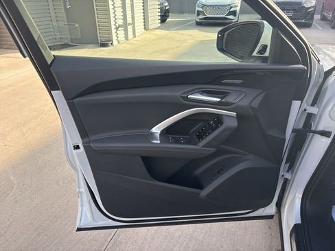 Used 2025 Audi Q5 Premium Plus w/ Premium Plus image 10