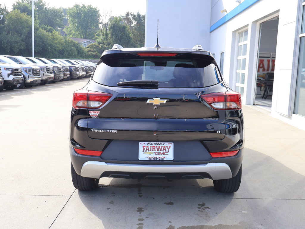 Certified 2023 Chevrolet TrailBlazer LT FWD image 9
