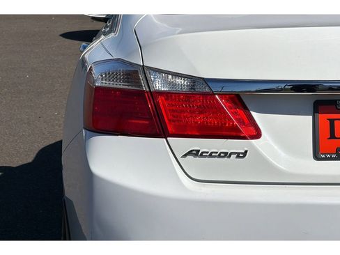 Used 2013 Honda Accord EX image 28