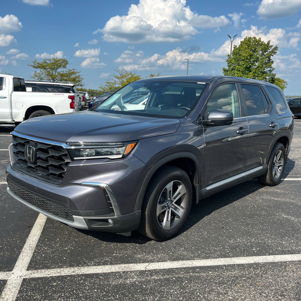 Used 2025 Honda Pilot EX-L image 1